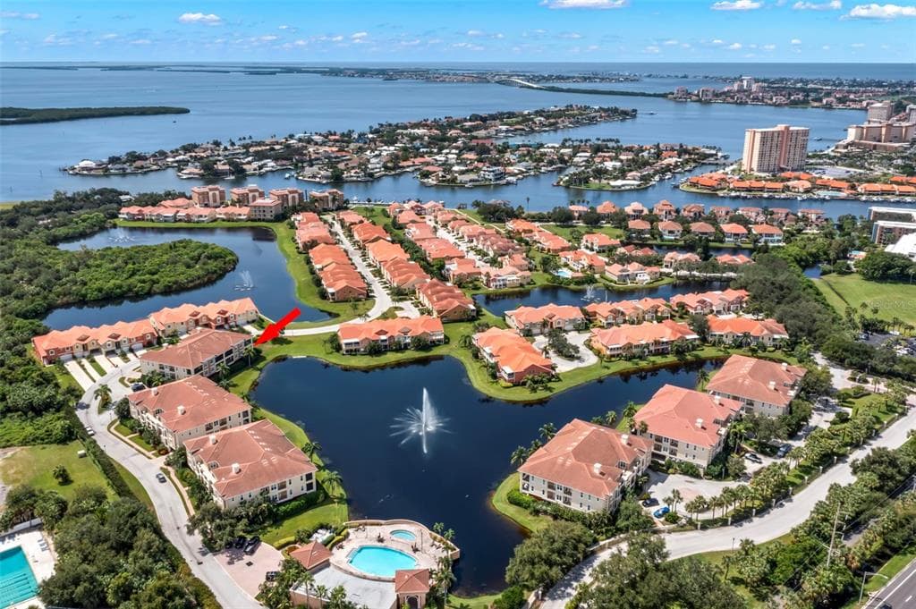 10 FRANKLIN COURT S UNIT 62A ST PETERSBURG, FL 33711