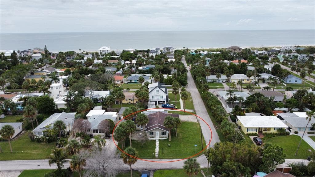 950 LANTANA AVENUE CLEARWATER BEACH, FL 33767