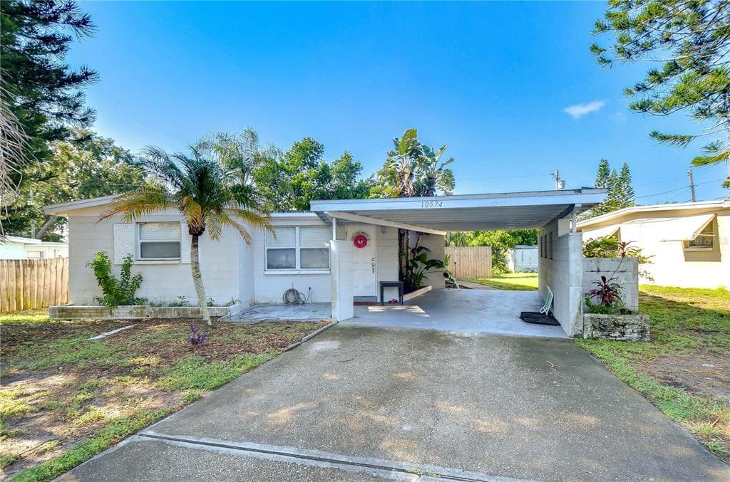 10574 112TH AVENUE LARGO, FL 33773