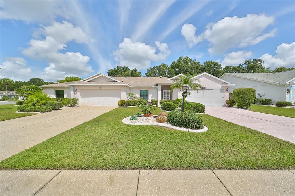 2021 GARDENIA LANDINGS LANE SUN CITY CENTER, FL 33573