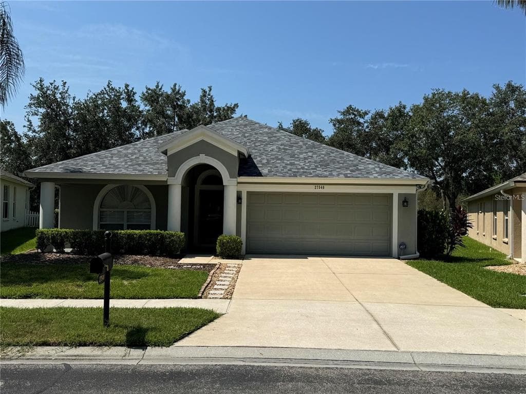 27540 WEKIVA LANE WESLEY CHAPEL, FL 33544