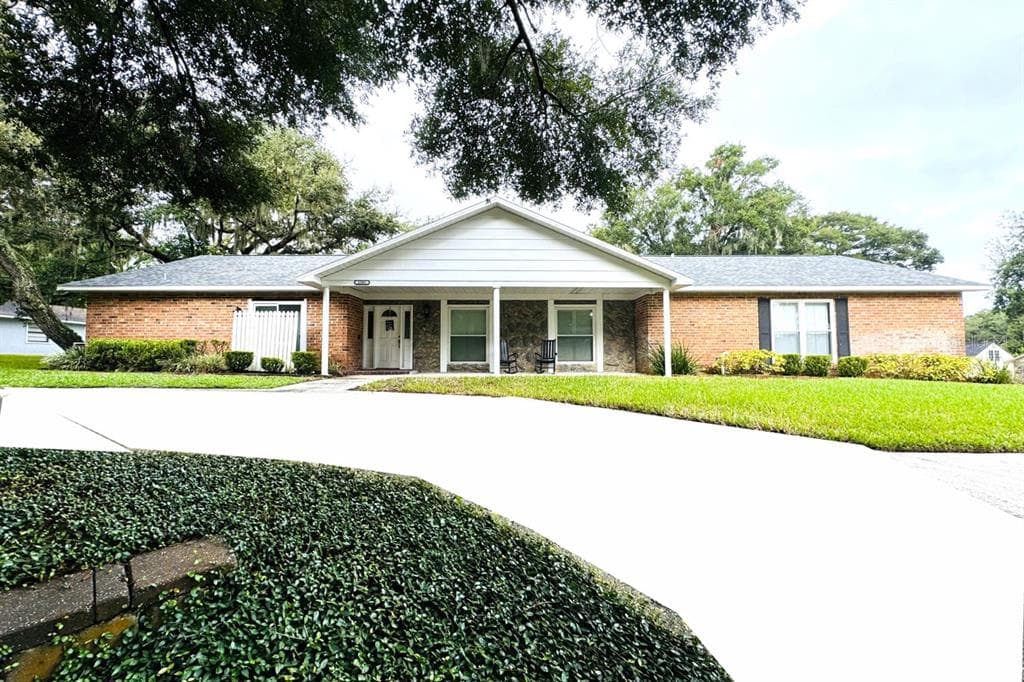 2505 COLLEGE HILL DRIVE BRANDON, FL 33511