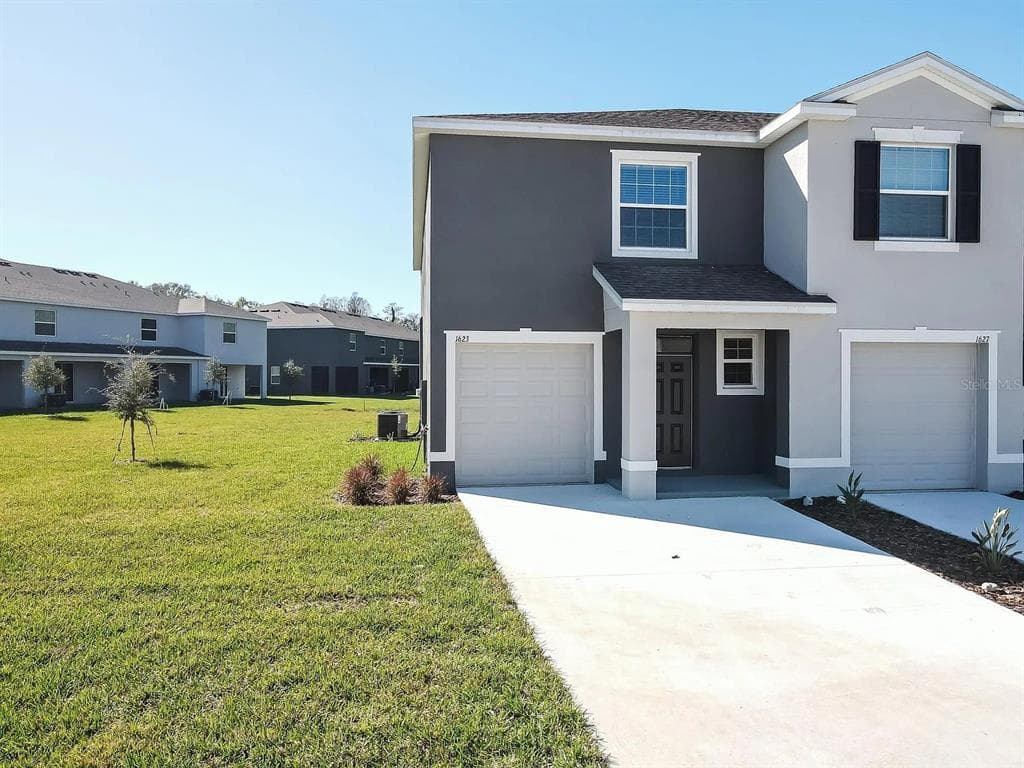 1623 HUBBELL ROAD WESLEY CHAPEL, FL 33543