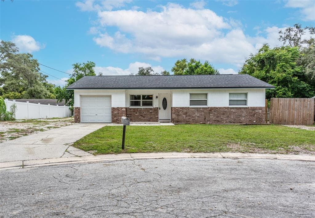 2106 W HERMAN STREET TAMPA, FL 33612