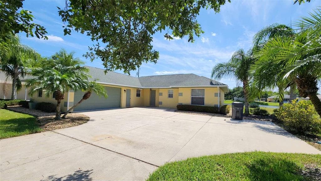 25355 CANTERBURY DRIVE LAKE WALES, FL 33898