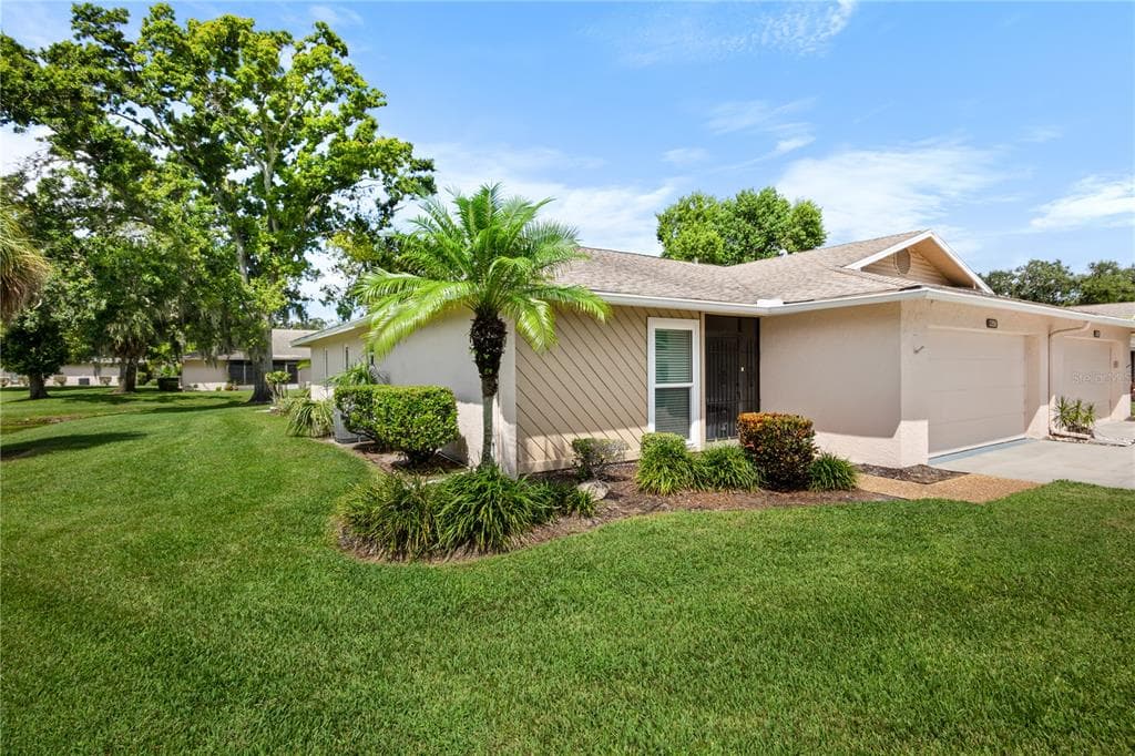 3556 WILKINSON WOODS DRIVE UNIT 20 SARASOTA, FL 34231