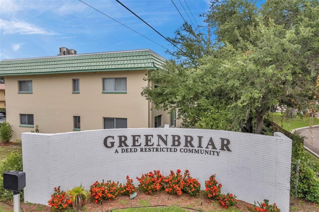 2003 GREENBRIAR BOULEVARD UNIT 17 CLEARWATER, FL 33763
