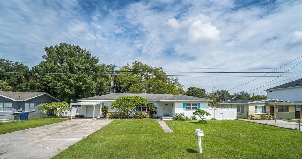 4015 W CASS STREET TAMPA, FL 33609