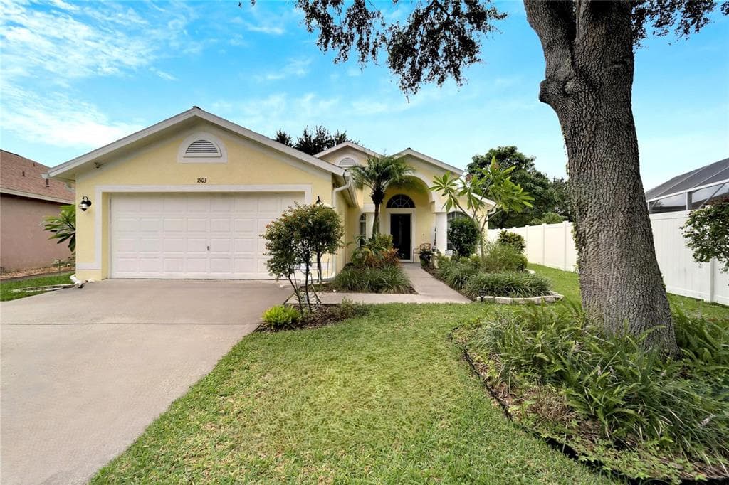 1503 HULETT DRIVE BRANDON, FL 33511