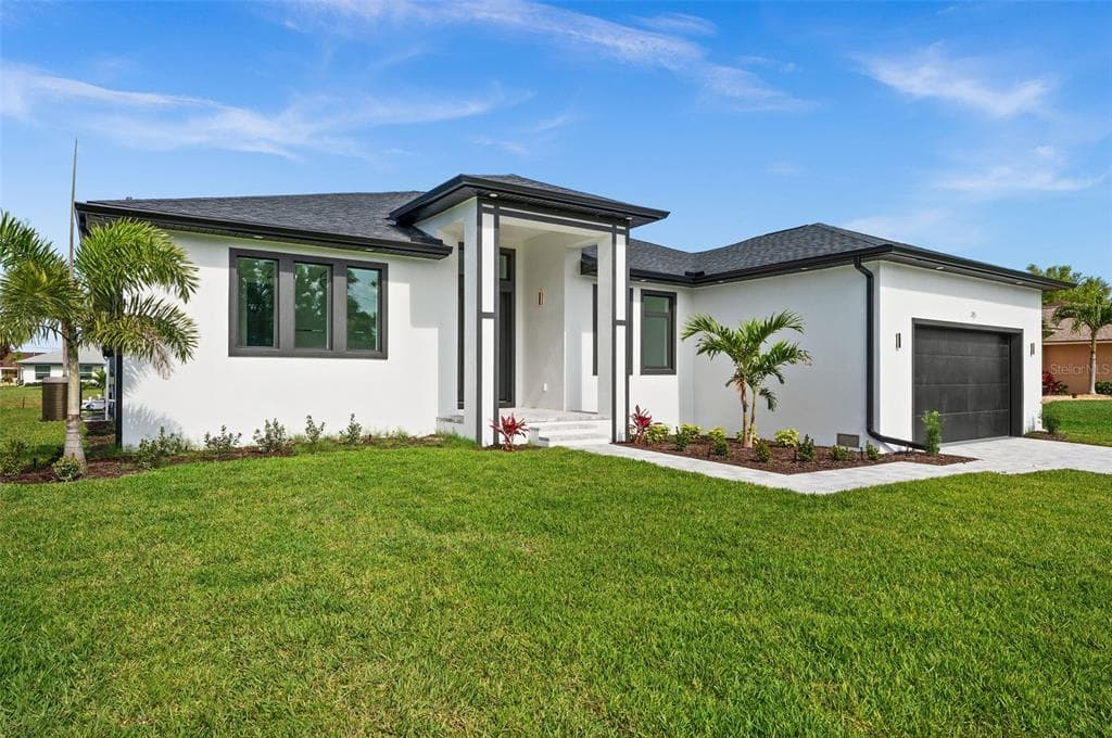 45 BUNKER LANE ROTONDA WEST, FL 33947