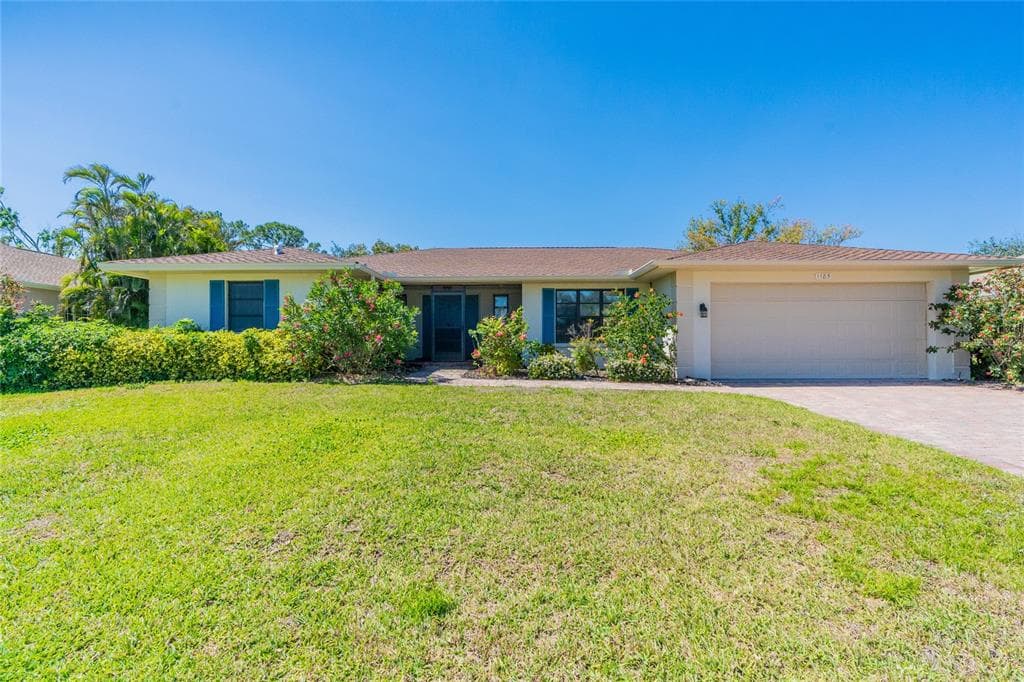 1185 SORRENTO WOODS BOULEVARD NOKOMIS, FL 34275