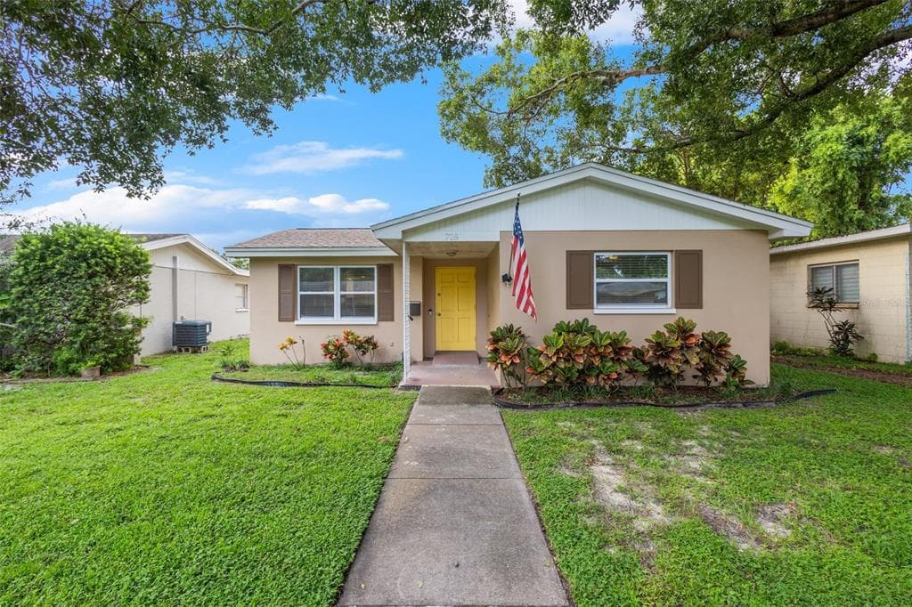 728 43RD AVENUE N ST PETERSBURG, FL 33703