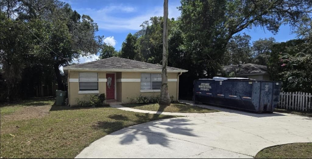 9403 W PERIO PLACE TAMPA, FL 33612