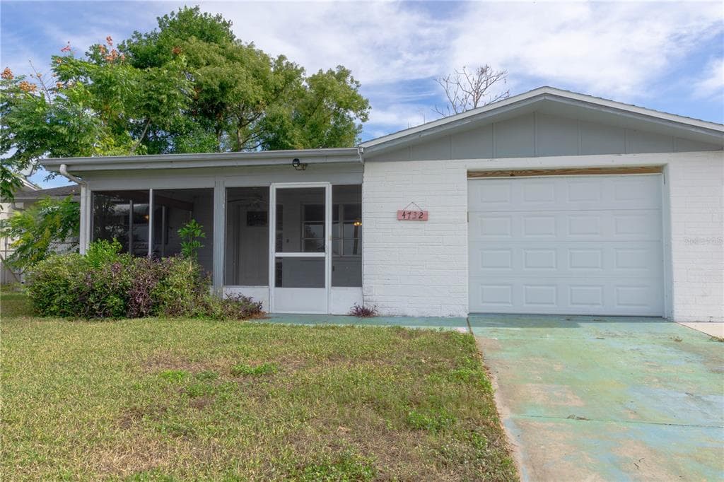 4732 DURNEY STREET NEW PORT RICHEY, FL 34652