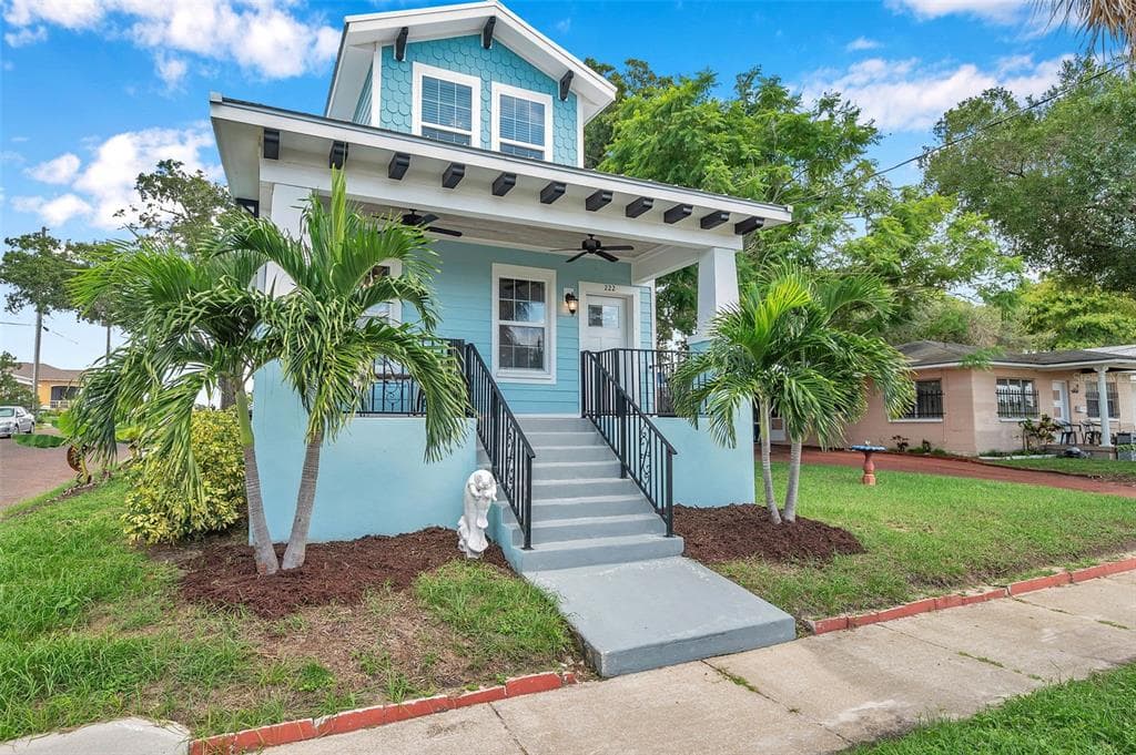 222 HOPE STREET TARPON SPRINGS, FL 34689