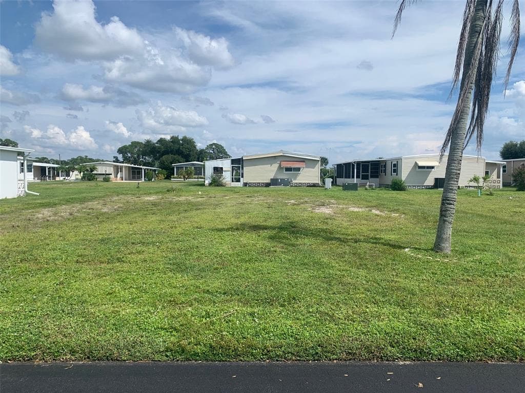 235 ESTRADA NORTH PORT, FL 34287