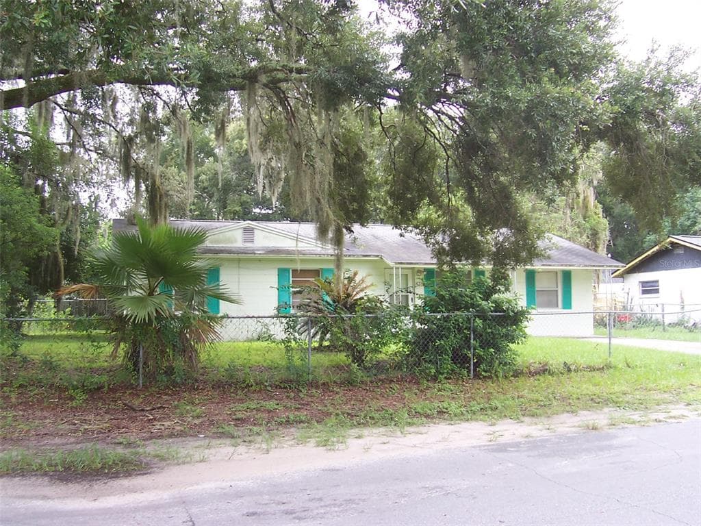 5318 PARKER STREET ZEPHYRHILLS, FL 33542