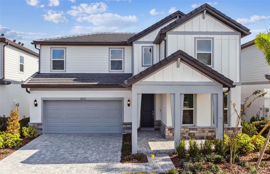 1692 FALLON PASS ZEPHYRHILLS, FL 33541
