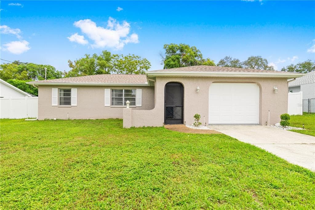 1452 ESCOBAR AVENUE SPRING HILL, FL 34608