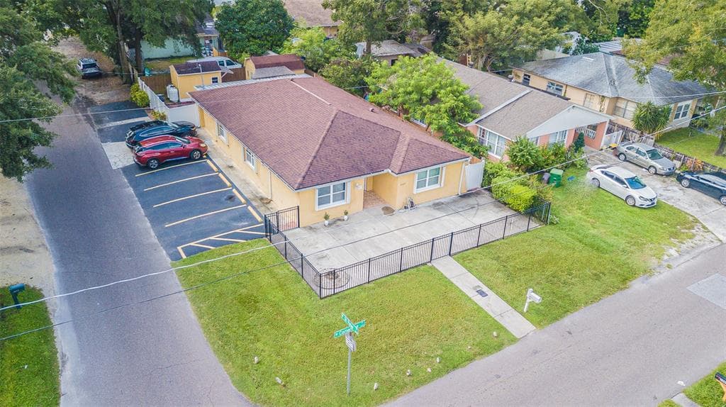 2602 W COMANCHE AVENUE TAMPA, FL 33614