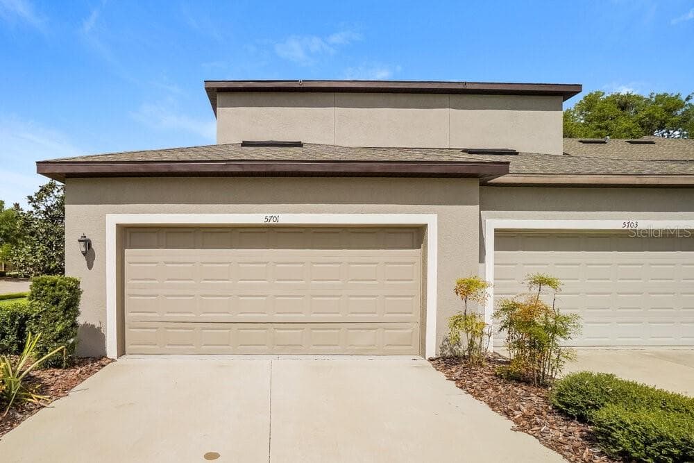 5701 COLONY GLEN ROAD LITHIA, FL 33547