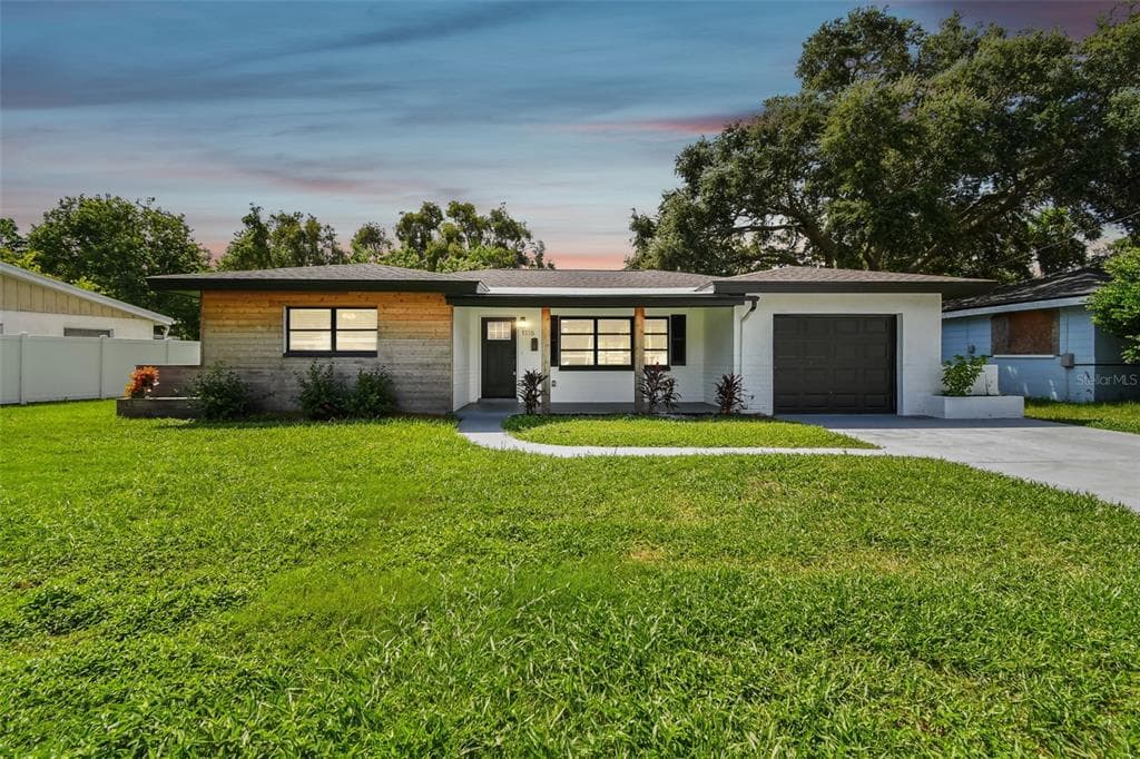 1116 58TH AVENUE S ST PETERSBURG, FL 33705