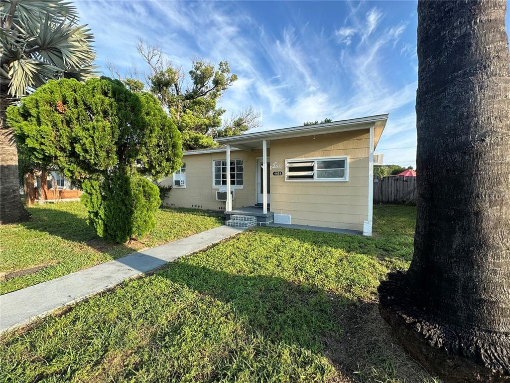 4635 22ND AVENUE N ST PETERSBURG, FL 33713