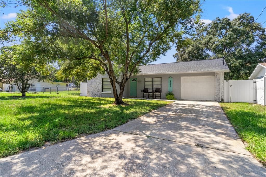 6617 HONE STREET NEW PORT RICHEY, FL 34653