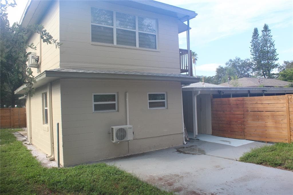 6027 1ST AVENUE N UNIT B ST PETERSBURG, FL 33710
