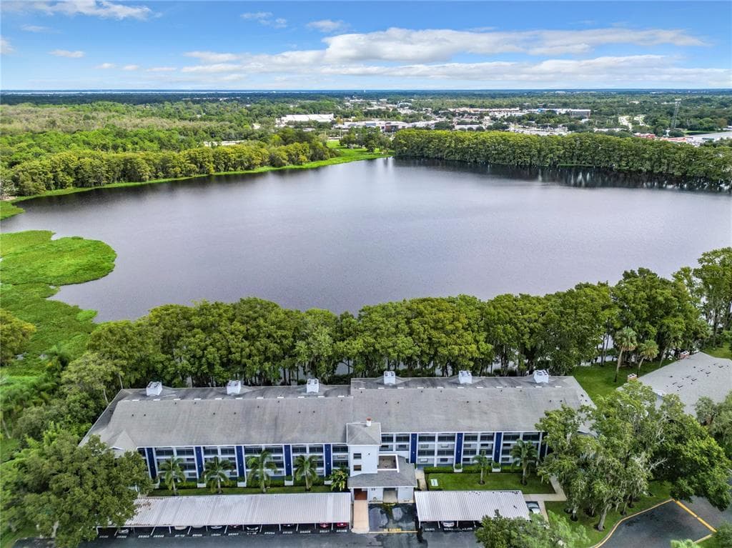 25312 NORTHLAKE DRIVE UNIT 312 SANFORD, FL 32773