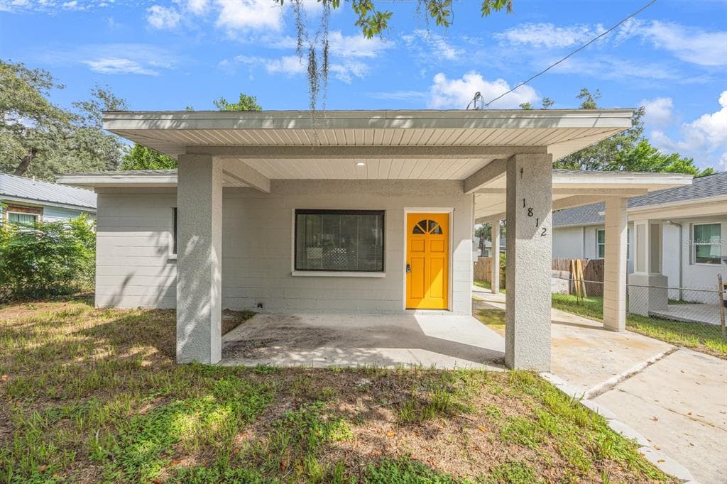 1812 E KNOLLWOOD STREET TAMPA, FL 33610