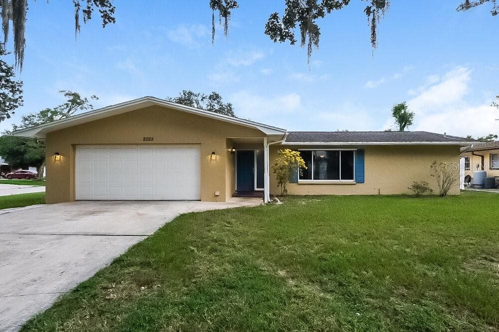 2035 PINEHURST DRIVE CLEARWATER, FL 33763