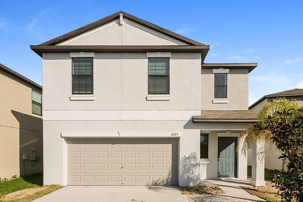 4323 GLOBE THISTLE DRIVE TAMPA, FL 33619