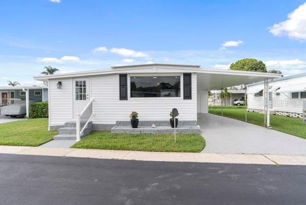 10512 PALM DRIVE UNIT 2 LARGO, FL 33773