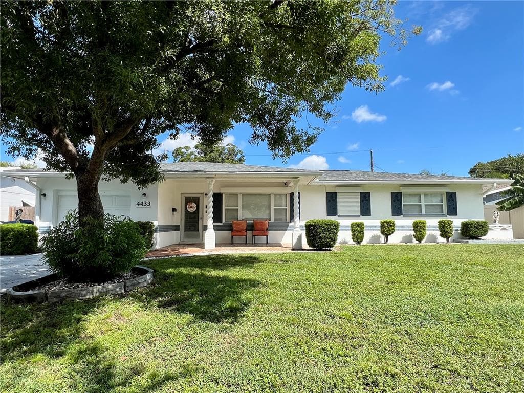 4433 32ND AVENUE N ST PETERSBURG, FL 33713