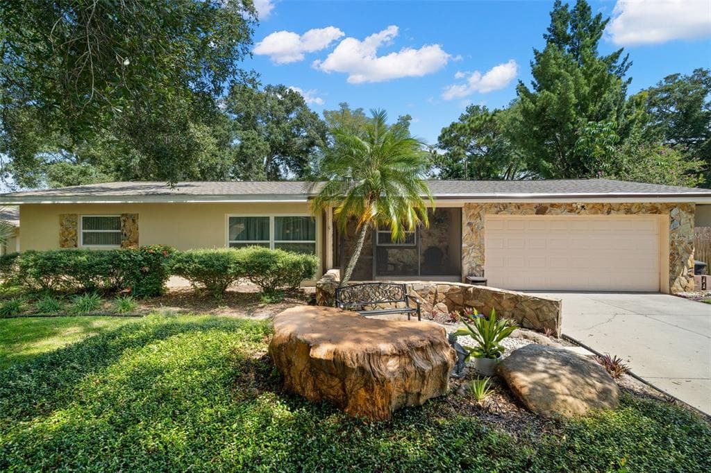 1621 BRAUND AVENUE CLEARWATER, FL 33756
