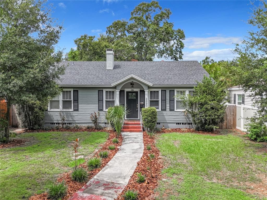 2530 7TH STREET N ST PETERSBURG, FL 33704