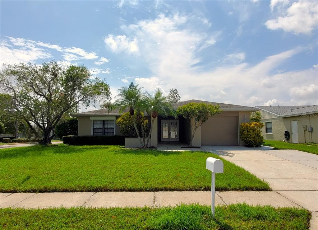 3900 LAKE BOULEVARD CLEARWATER, FL 33762