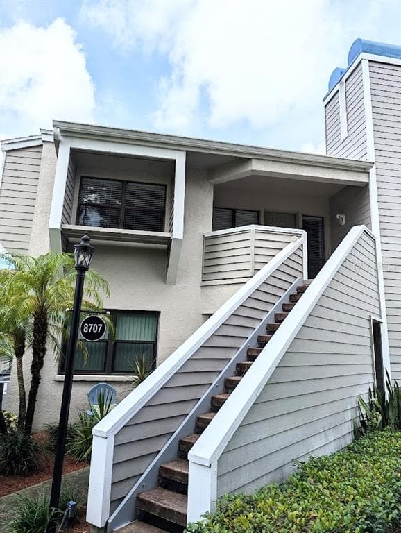8707 BARDMOOR PLACE UNIT 202 SEMINOLE, FL 33777