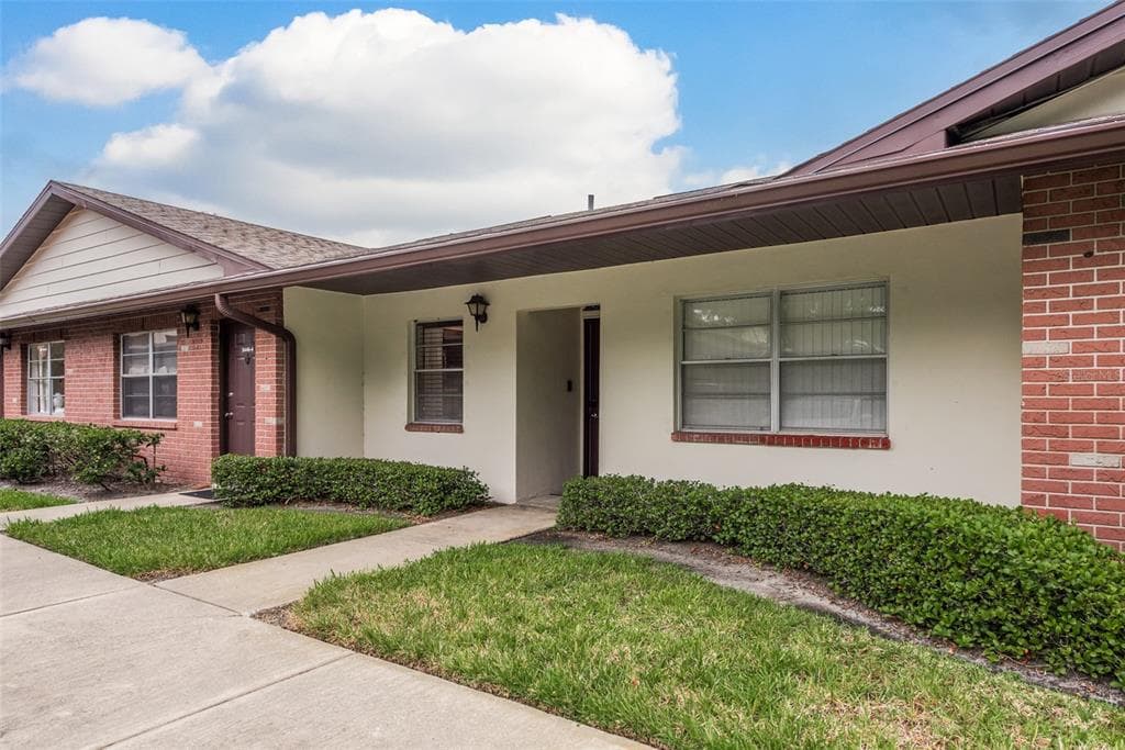 2446 ENTERPRISE ROAD UNIT 5 CLEARWATER, FL 33763