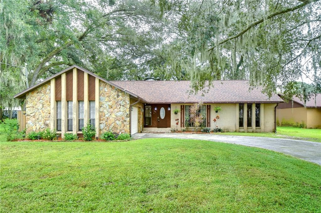 103 GOINS DRIVE SEFFNER, FL 33584
