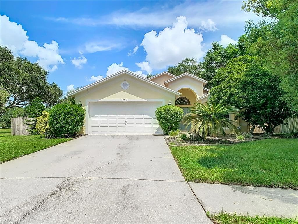 2016 LEICHESTER STREET VALRICO, FL 33594