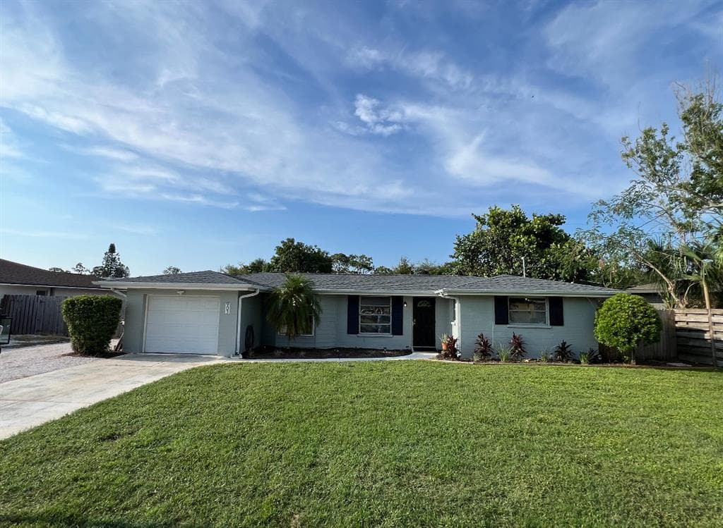 903 67TH AVENUE TERRACE W BRADENTON, FL 34207