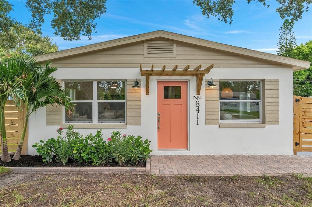8411 56TH WAY N PINELLAS PARK, FL 33781