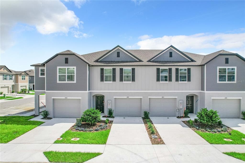3890 ACADAMIA AVENUE LAKELAND, FL 33811