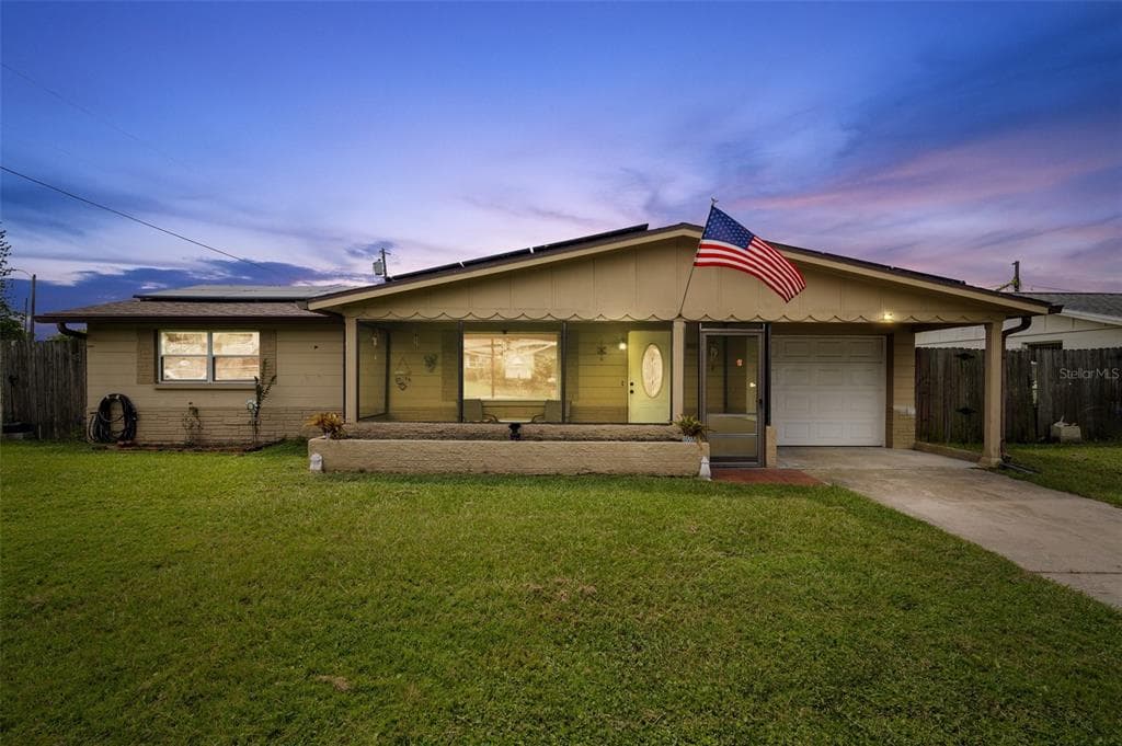 5110 CAPE COD DRIVE HOLIDAY, FL 34690
