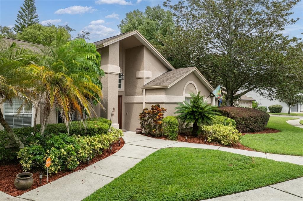 12802 WALLINGFORD DRIVE