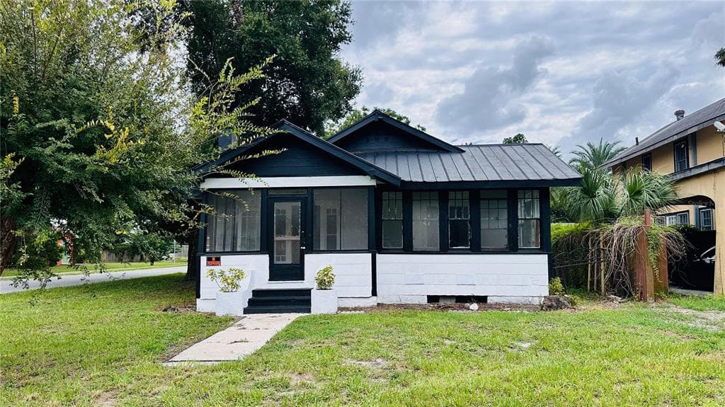 6839 WASHINGTON STREET NEW PORT RICHEY, FL 34652