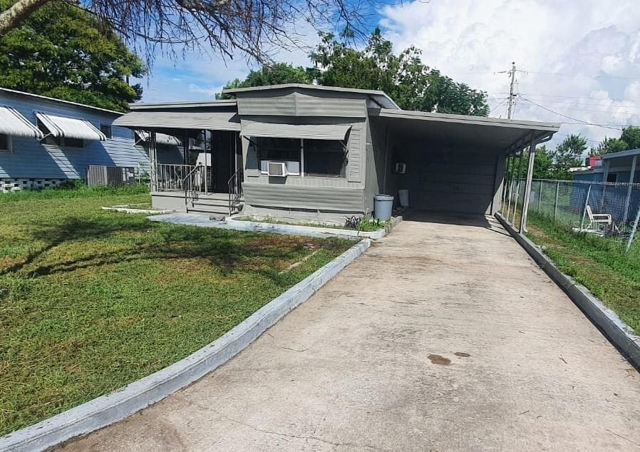 1902 ORANGE DRIVE HOLIDAY, FL 34691