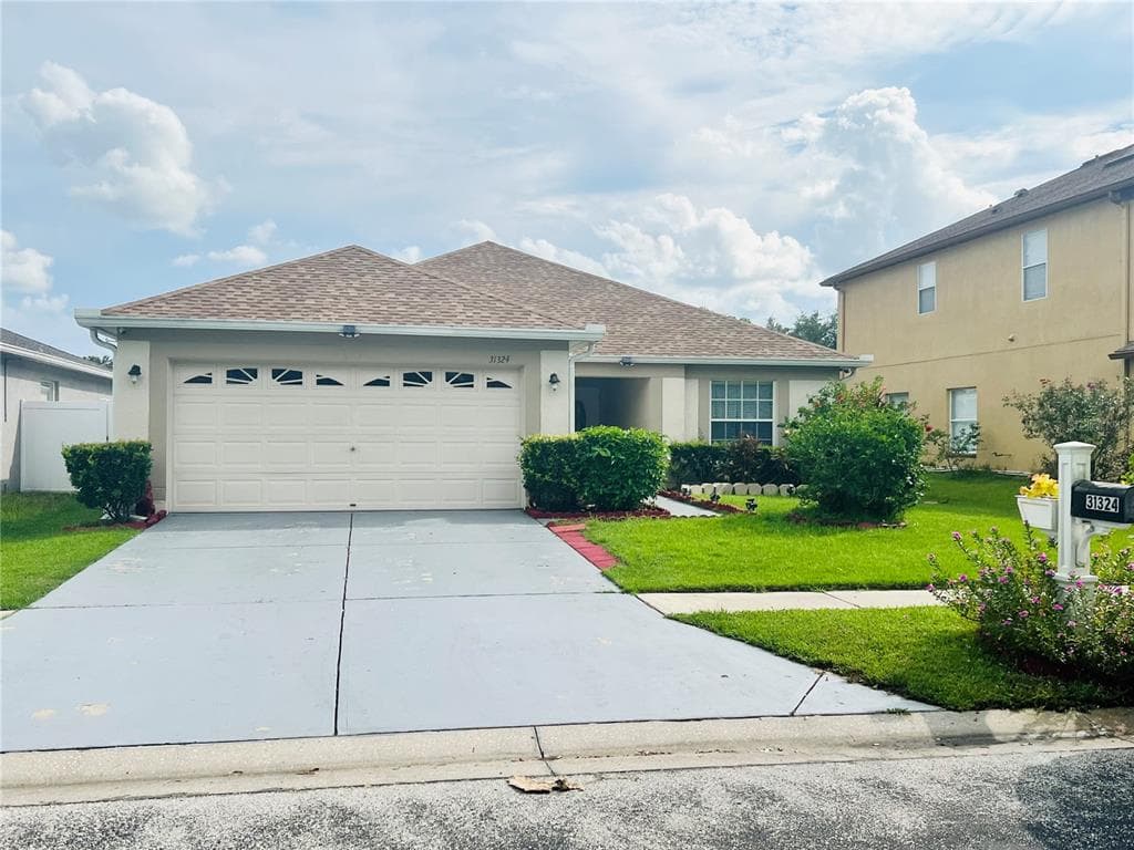 31324 GOLDEN GATE DRIVE WESLEY CHAPEL, FL 33545